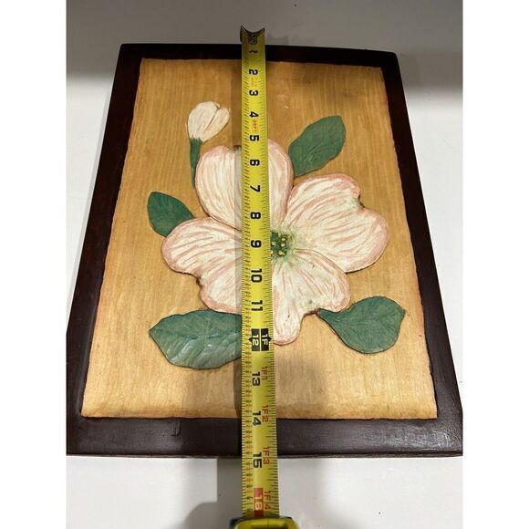 Vintage Wood Engraved 3D Hand Painted Raised Flower Art. Arts Wall Plaque. - Picture 3 of 8